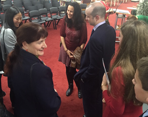 Chatting to enthusiastic writers after the presentation.